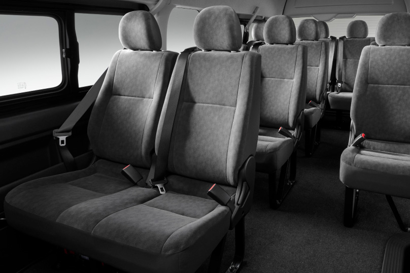 hiacecommuter_top_img02