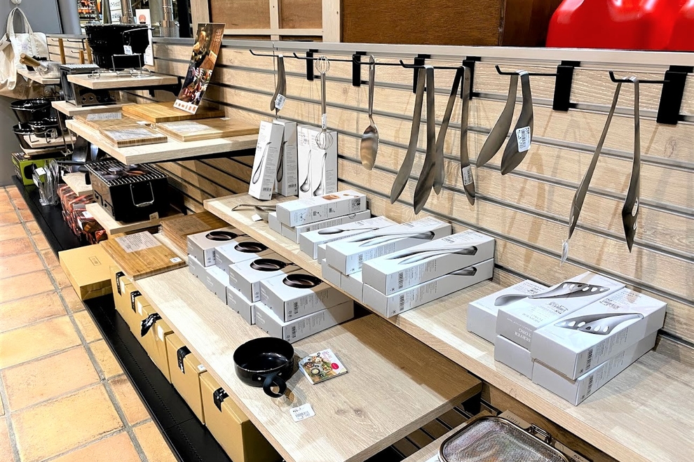 マイクス横浜本店