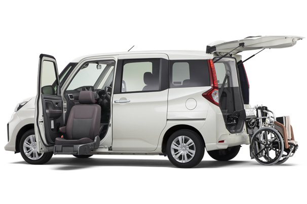 ルーミー Bタイプ(車いす収納装置(電動スライド式・35kgタイプ))