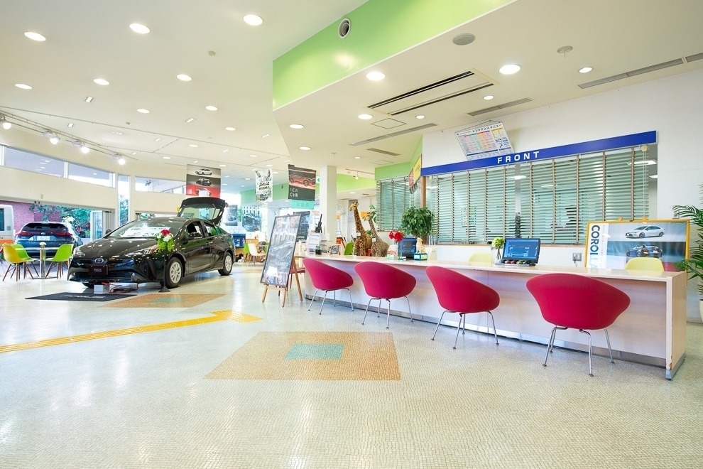 戸塚下倉田店(旧:トヨタカローラ横浜戸塚下倉田店) (2)