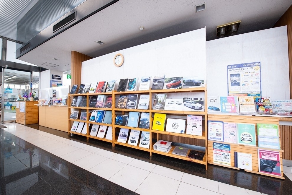 今宿東町店(旧:ネッツトヨタ横浜マイネッツ今宿) (11)