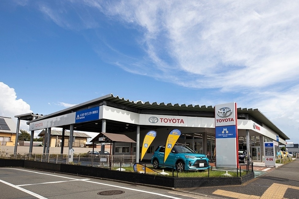 藤沢石川店(旧:ネッツトヨタ湘南藤沢店) (1)