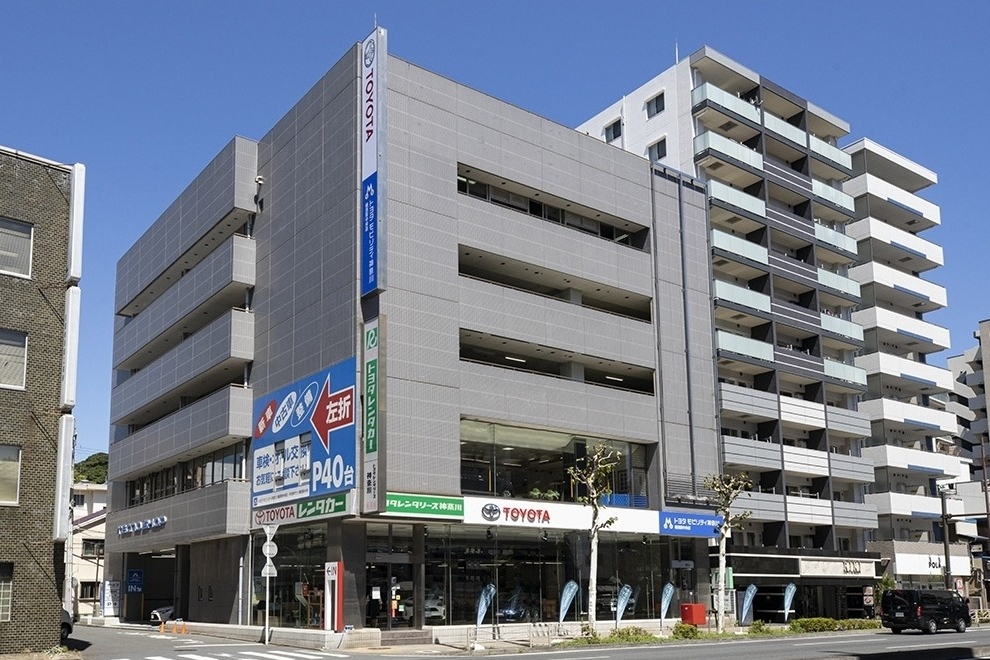 横須賀中央店 中古車タウン横須賀中央店 トヨタモビリティ神奈川