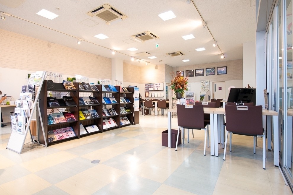 中店(旧:神奈川トヨタ中店) (10)