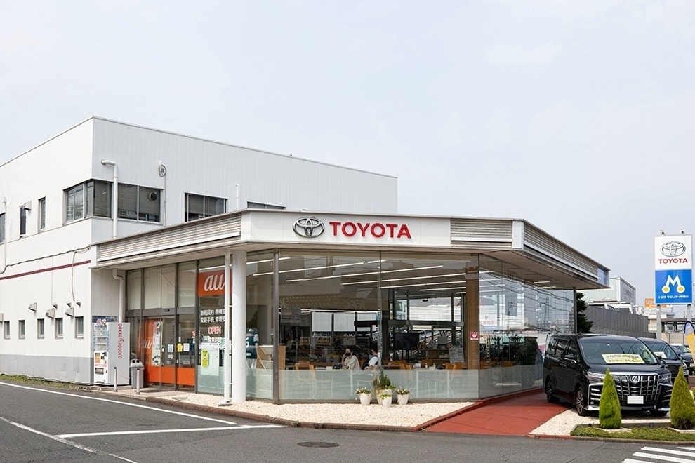 相武台店(旧:神奈川トヨタ相武台店) (1)