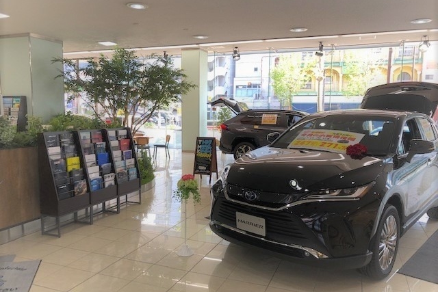 横須賀中央店 中古車タウン横須賀中央店 トヨタモビリティ神奈川