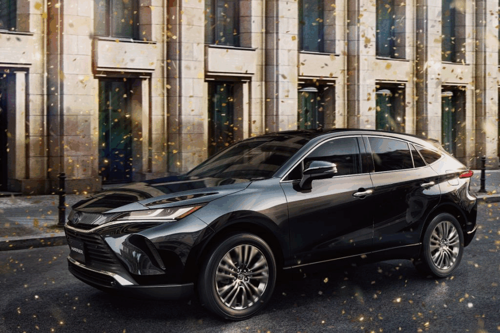 デザイン性抜群！人気SUV「ハリアー」の魅力に迫る！  トヨタ 
