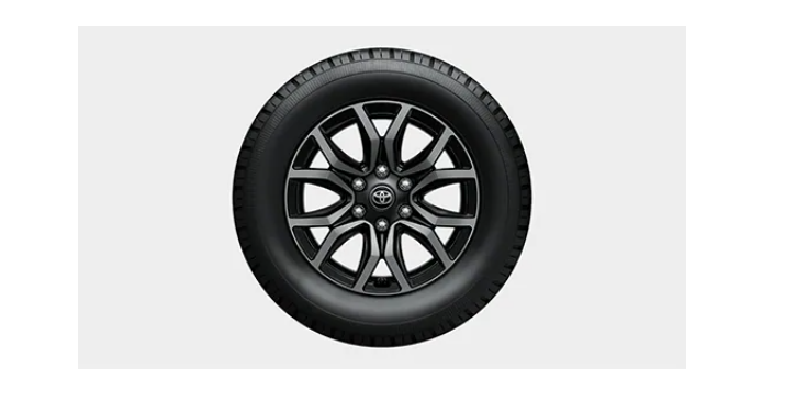 ハイラックス gr 18インチ タイヤホイールセット ガエターノ様専用