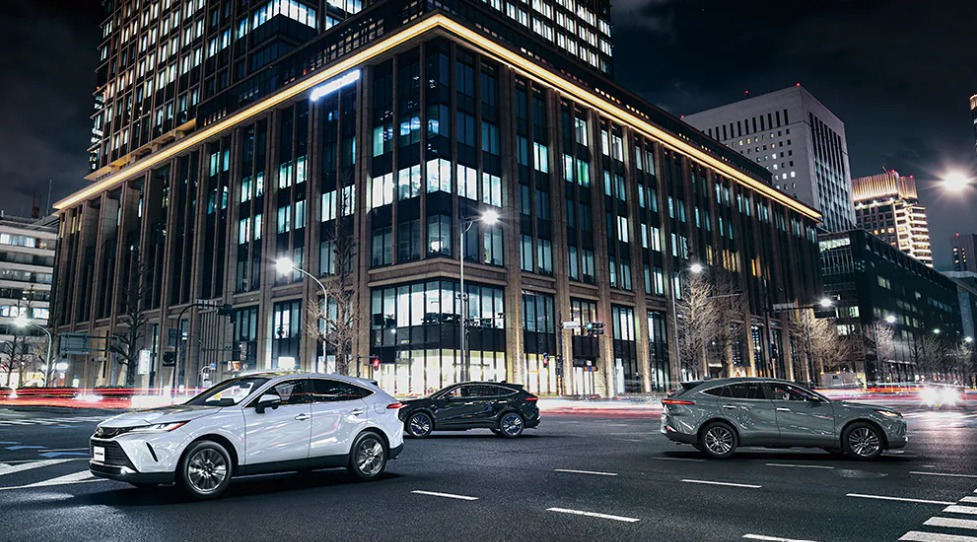 最近人気のクロスオーバーsuvとは おすすめ車種もご紹介 トヨタモビリティ神奈川