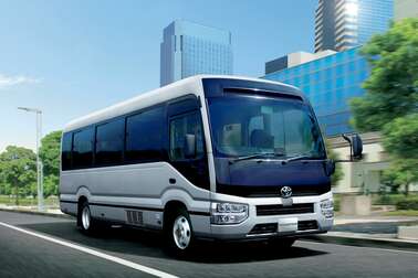 GX(ロングボディ車・24人乗り)