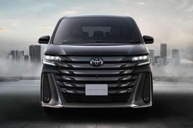 Z Premier(ターボガソリン・2WD)