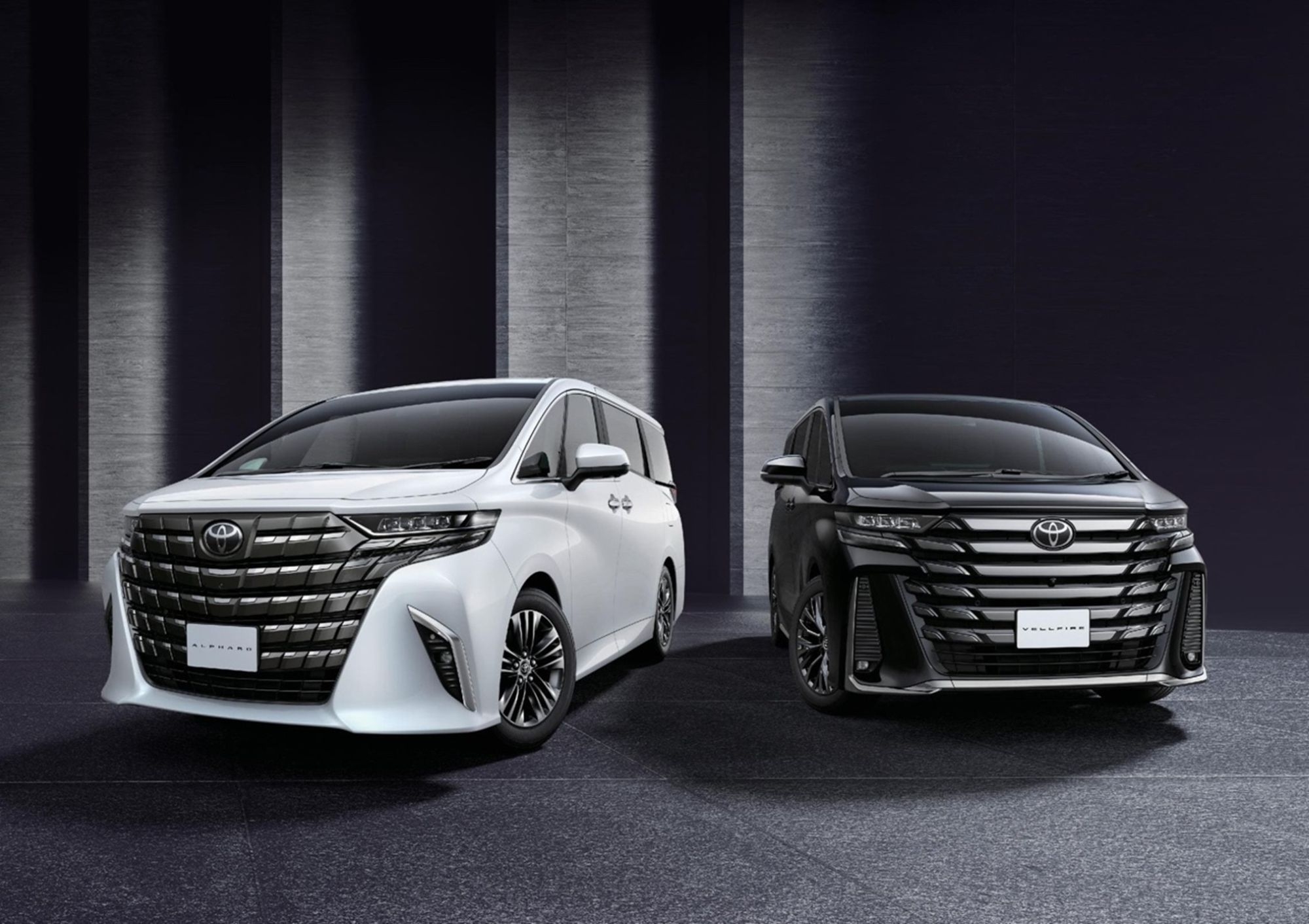 アルファード_ヴェルファイア