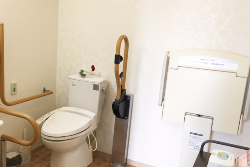 戸塚下倉田店(旧:トヨタカローラ横浜戸塚下倉田店)_店舗1_0501
