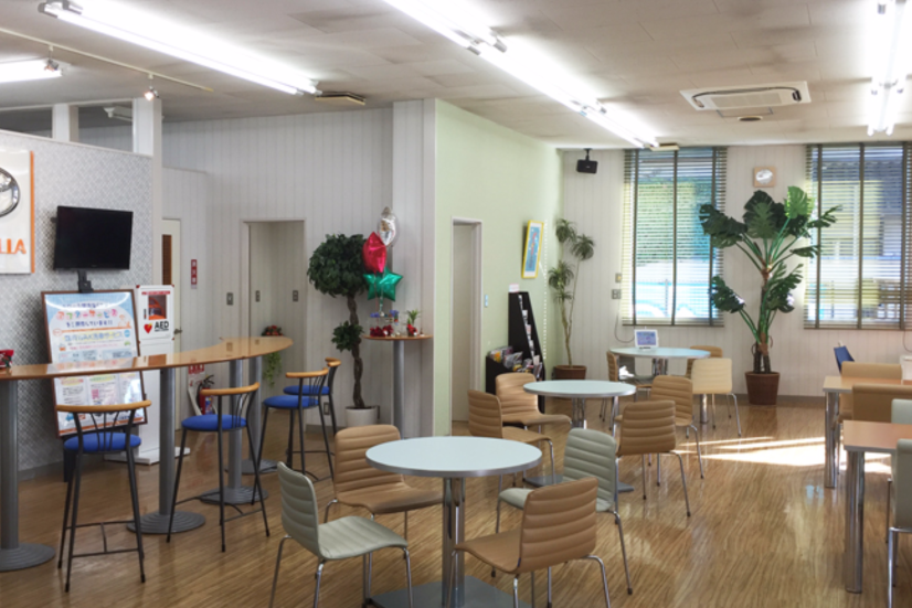 立場駅前店(旧:トヨタカローラ横浜立場駅前店)_店舗3_0501.