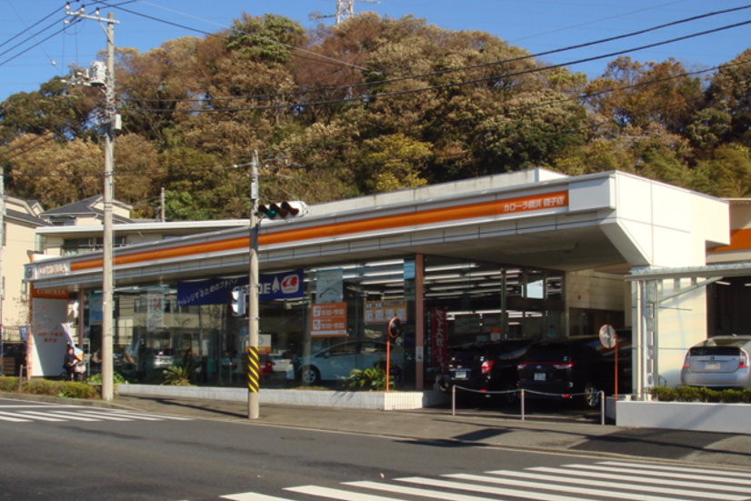 磯子栗木店(旧:トヨタカローラ横浜磯子店)_店舗外観2